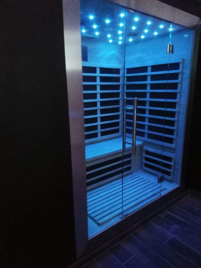magnifique loft avec jacuzzi et sauna privatif Ferriere-la-Grande Exterior foto